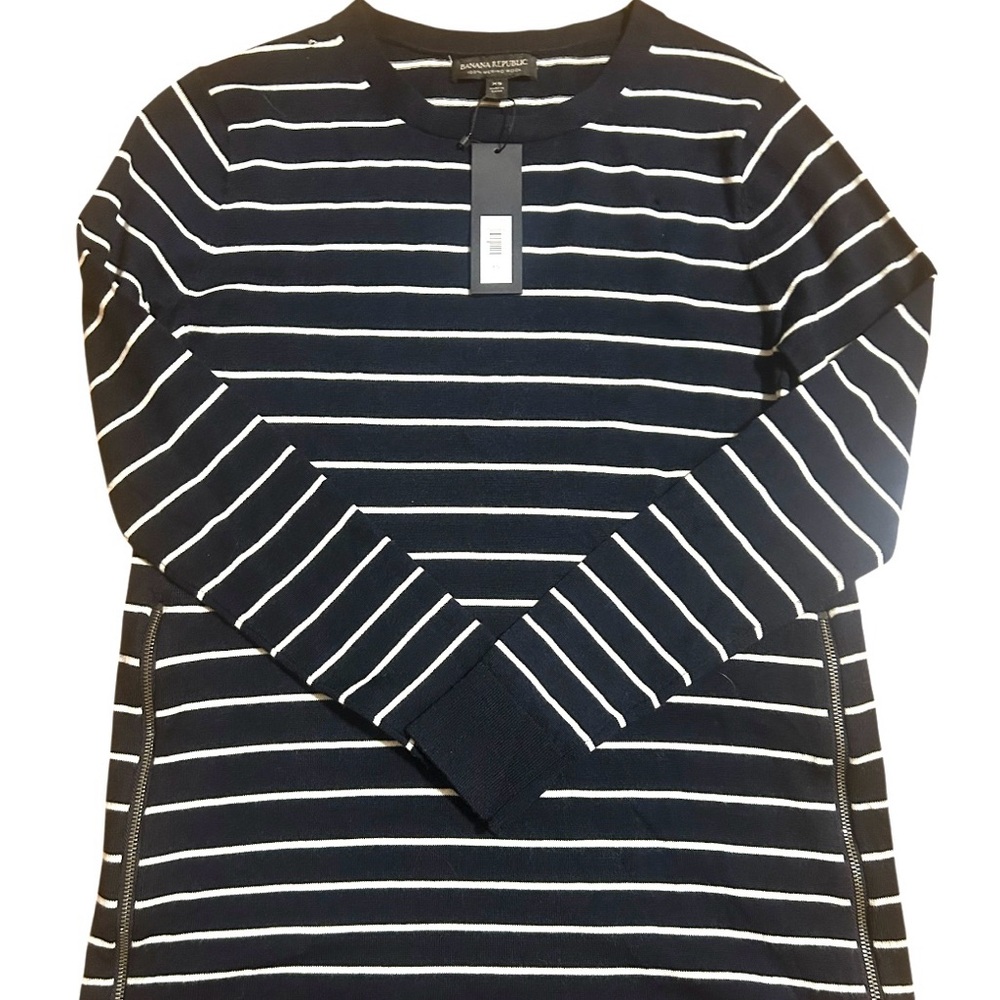 Banana Republic 100% Merino Wool Navy/White Striped Sweater